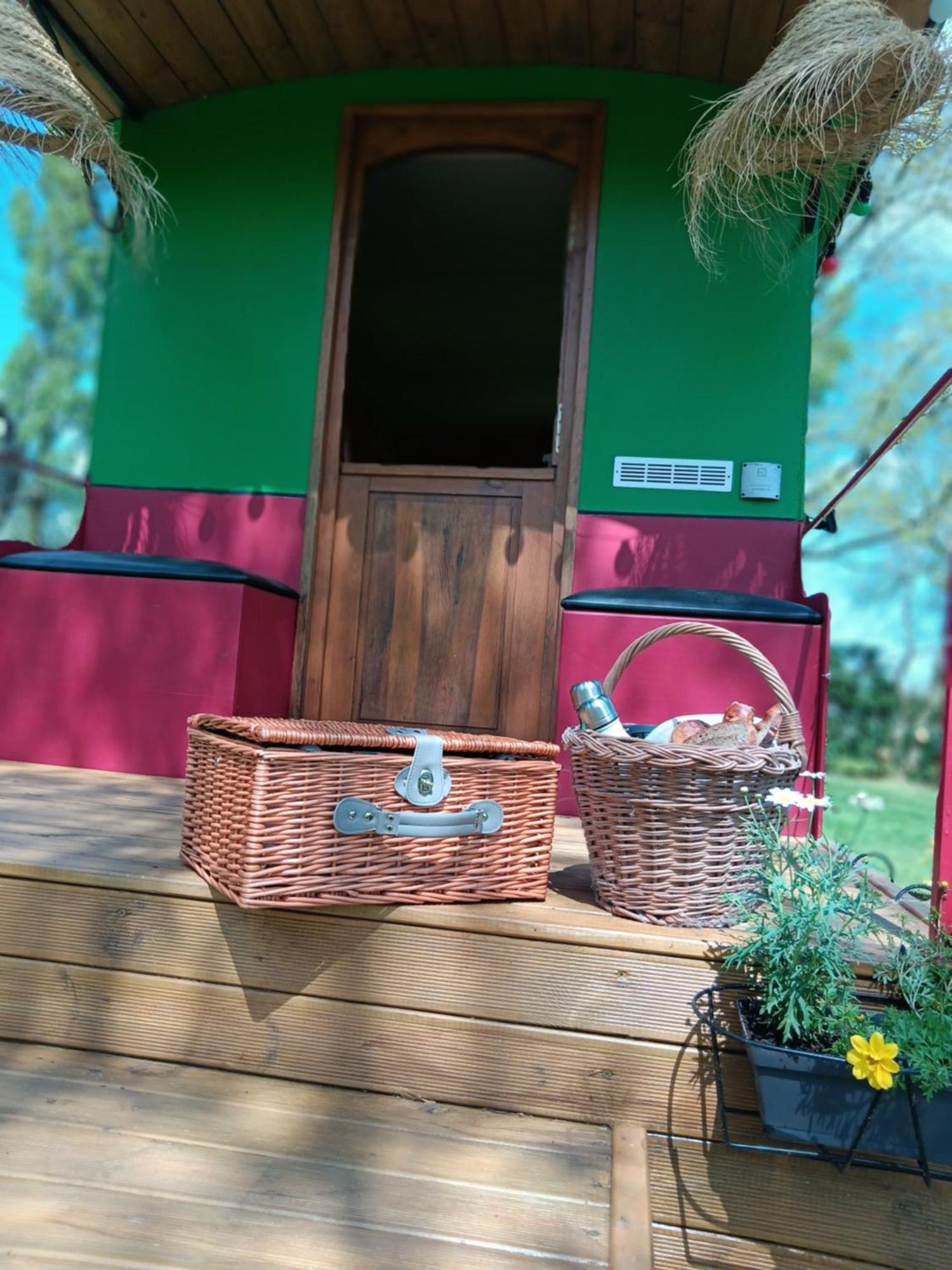 Le Val Daniniere B&B Adult Only Le Mesnil-Garnier Exterior foto